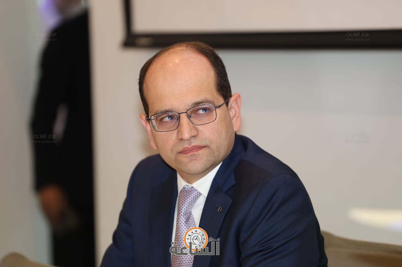 Madar Al-Saa Images 0.11415336098725781