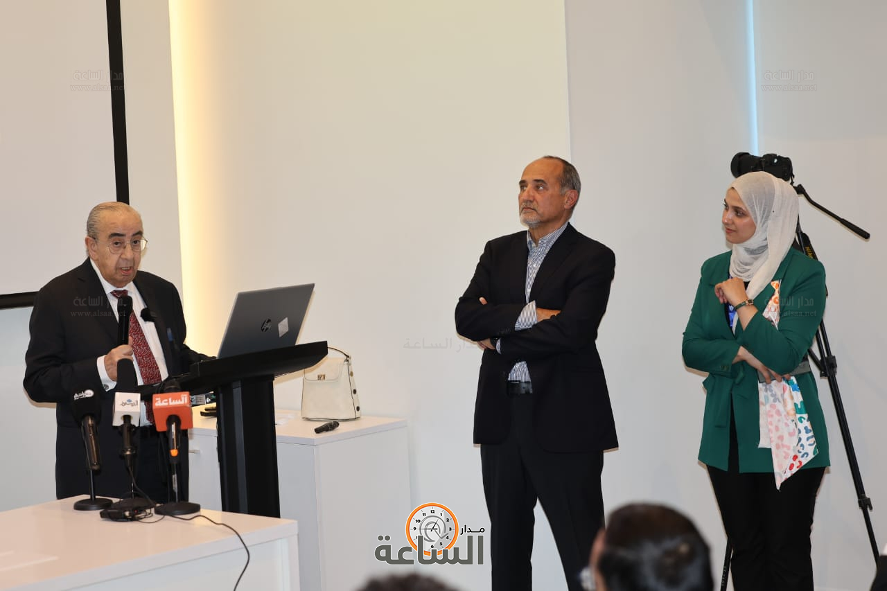 Madar Al-Saa Images 0.20157429953368888