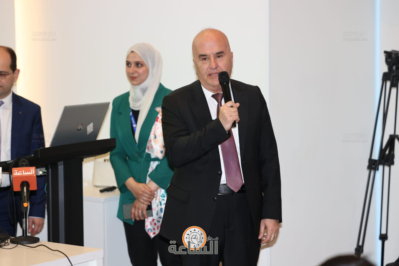 Madar Al-Saa Images 0.9788250006527953