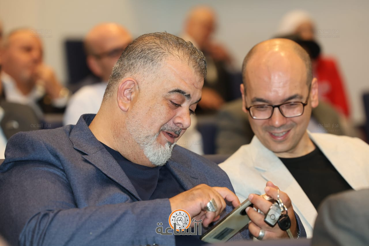 Madar Al-Saa Images 0.33352716914112657