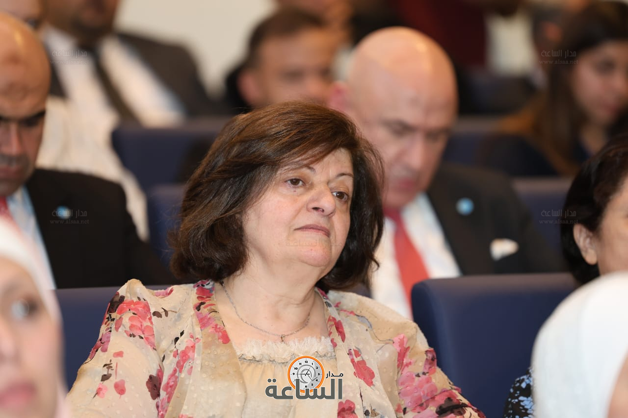 Madar Al-Saa Images 0.13793383886545296