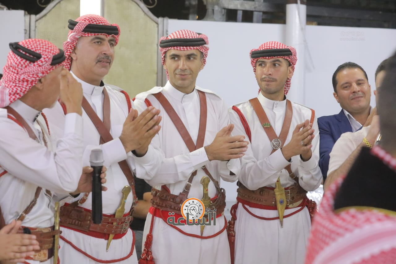 Madar Al-Saa Images 0.9384390367669934