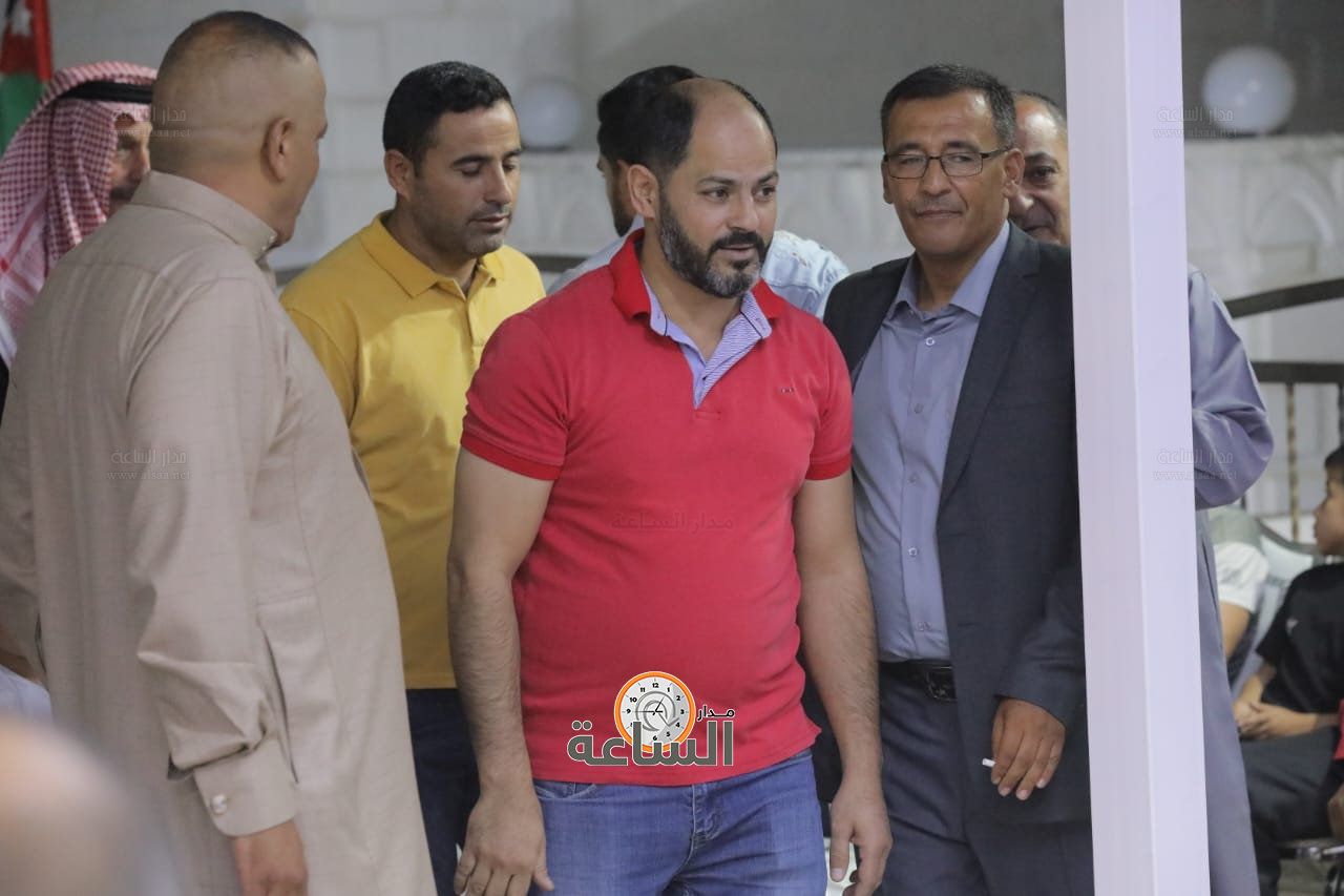 Madar Al-Saa Images 0.33412077660423645