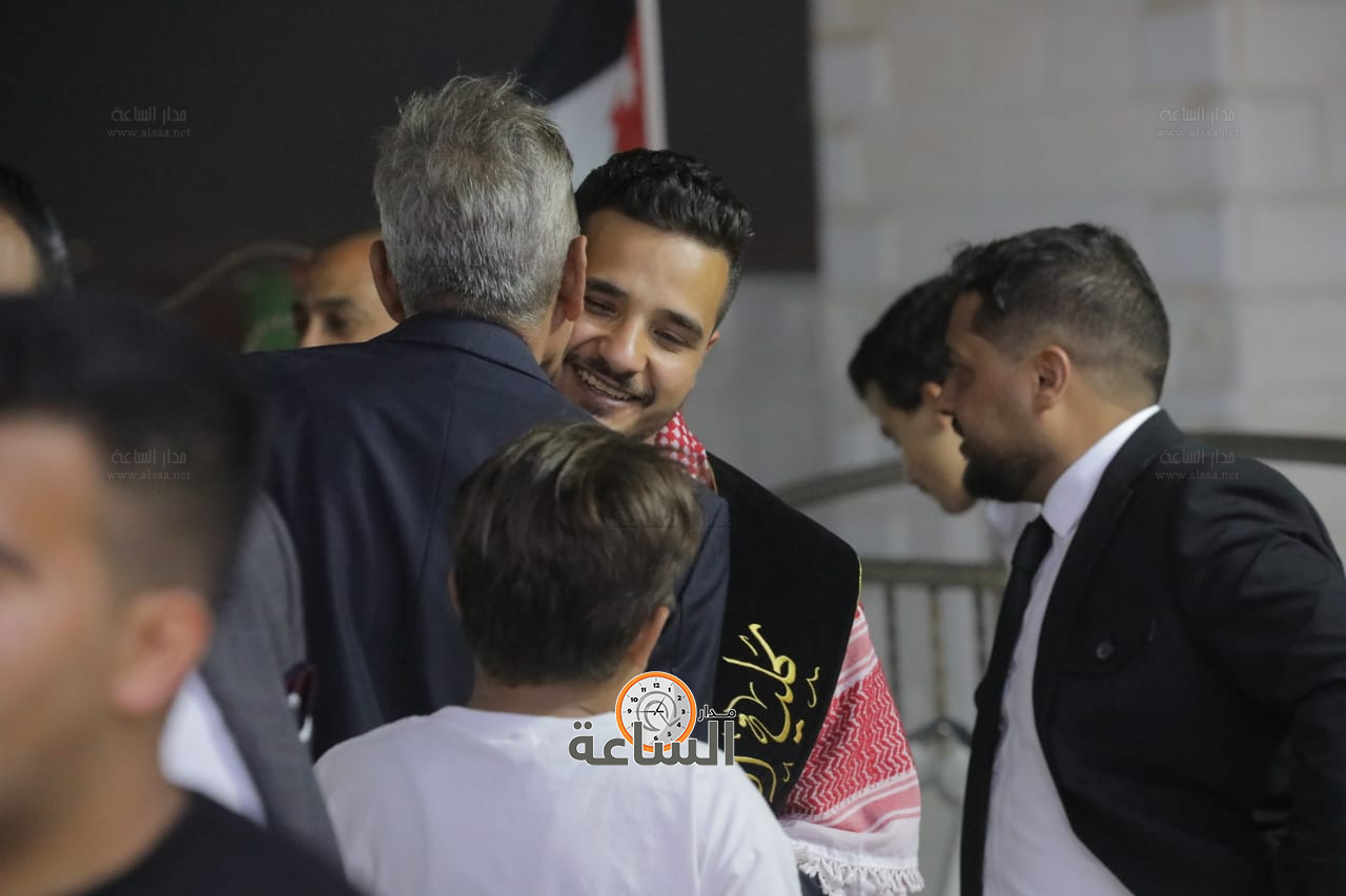 Madar Al-Saa Images 0.4784976300845247