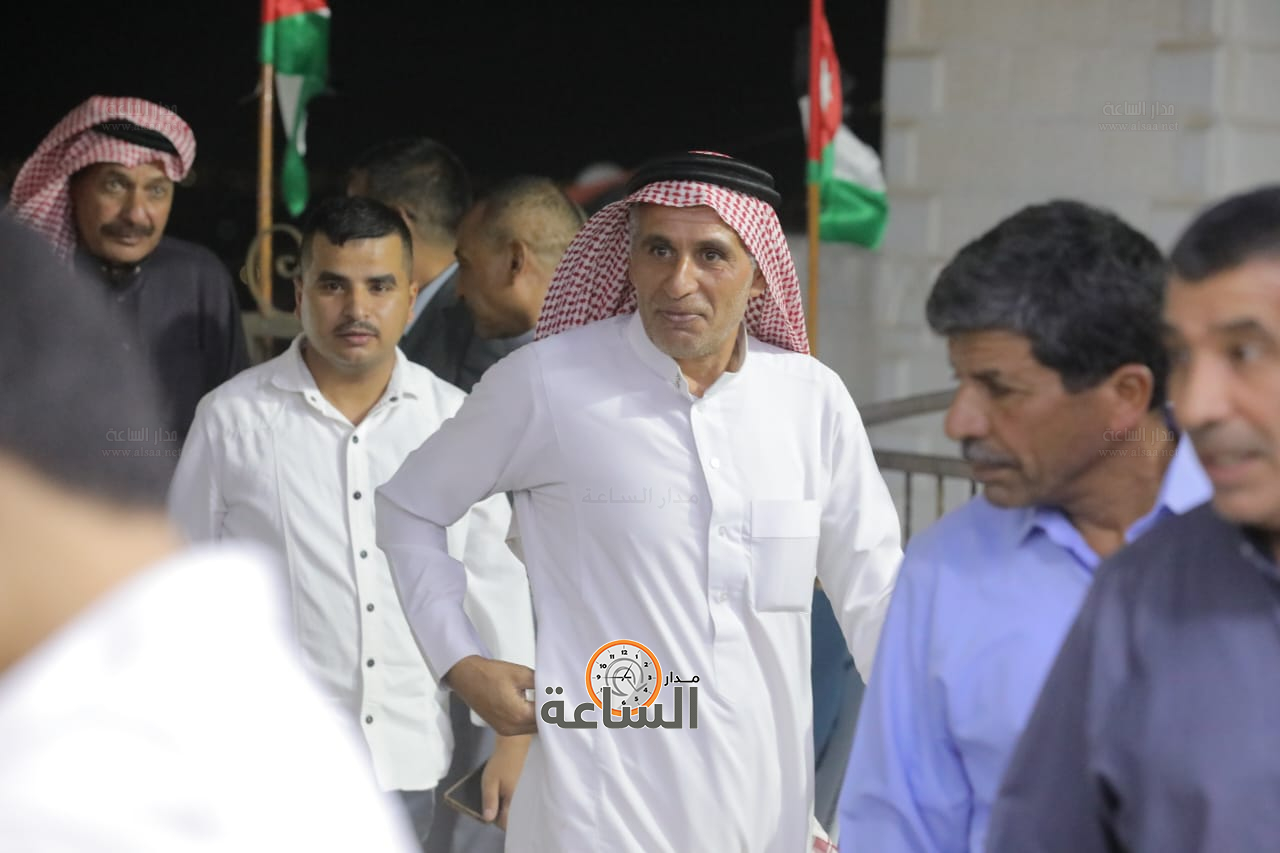 Madar Al-Saa Images 0.33649326089956