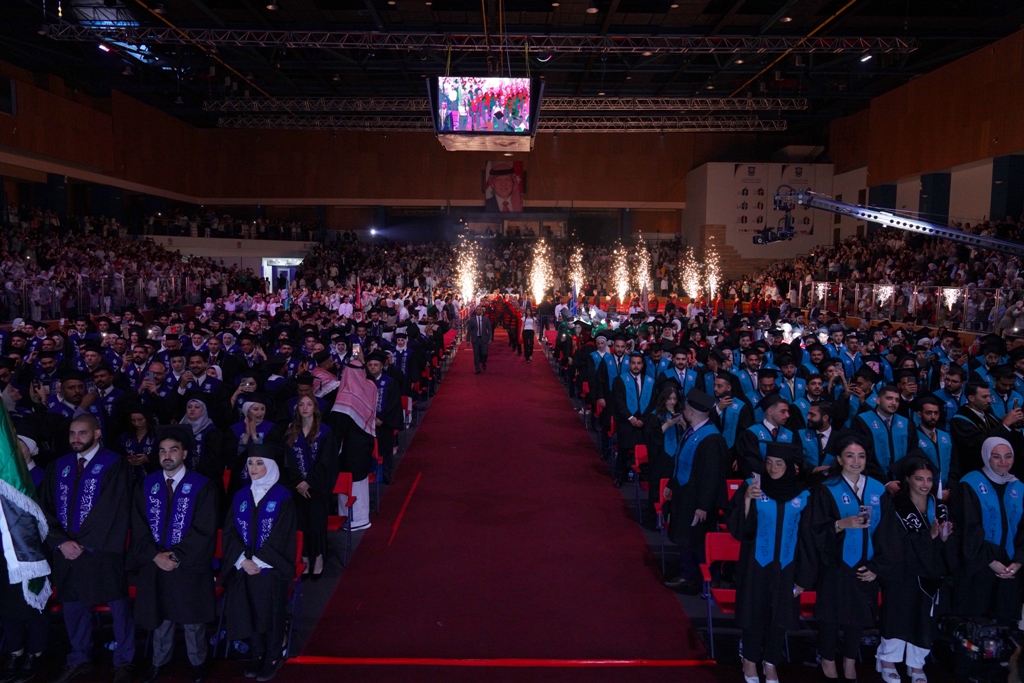 Madar Al-Saa Images 0.5614506540526486