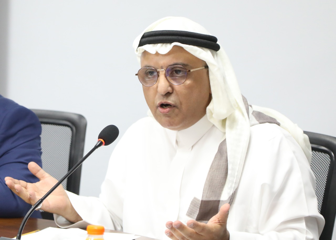 Madar Al-Saa Images 0.38701763855338567