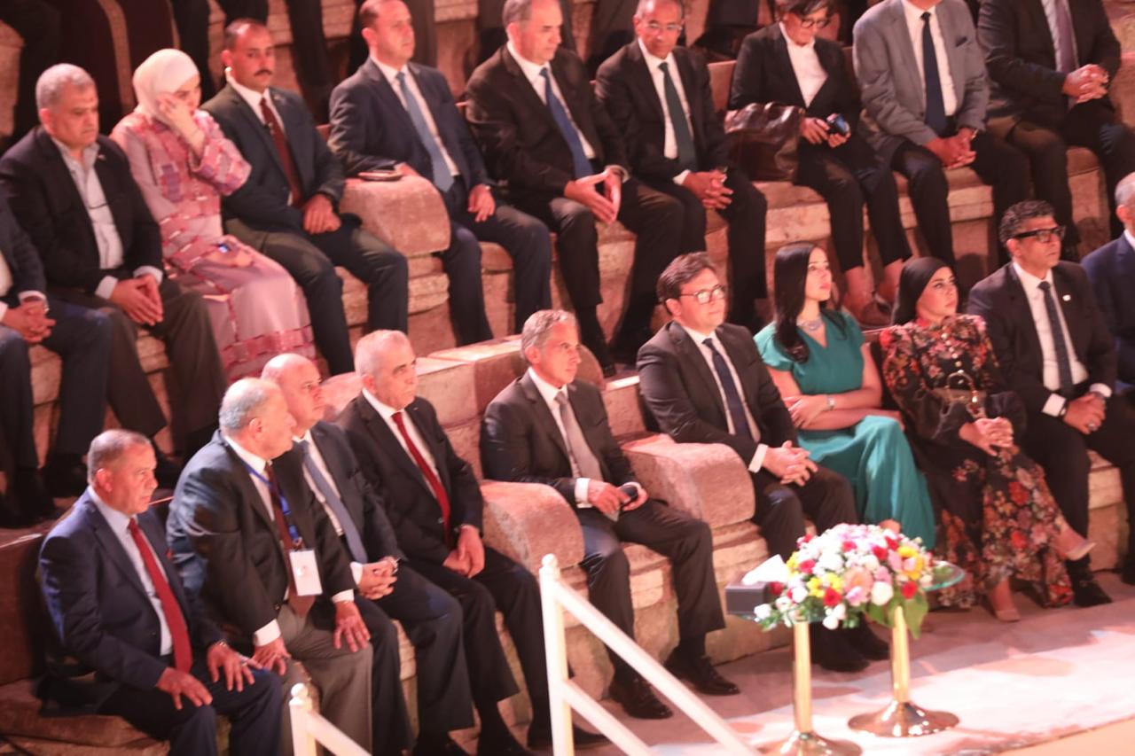 Madar Al-Saa Images 0.19304525745131884