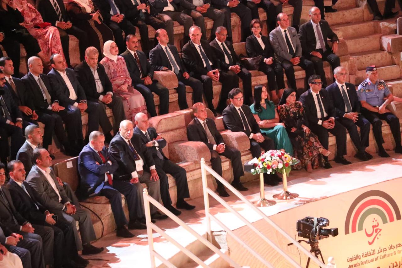 Madar Al-Saa Images 0.9125756447638304