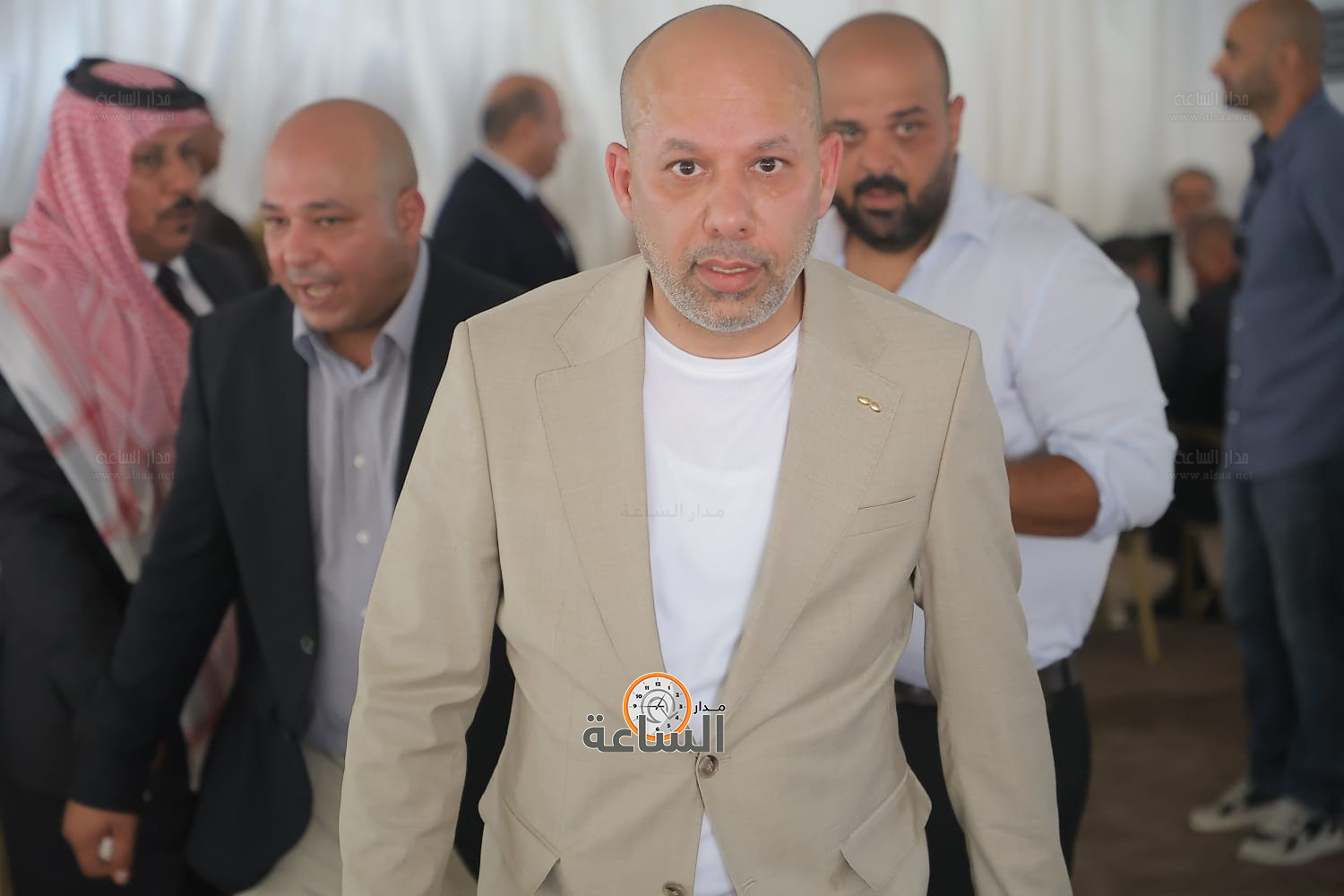 Madar Al-Saa Images 0.00847657042543204