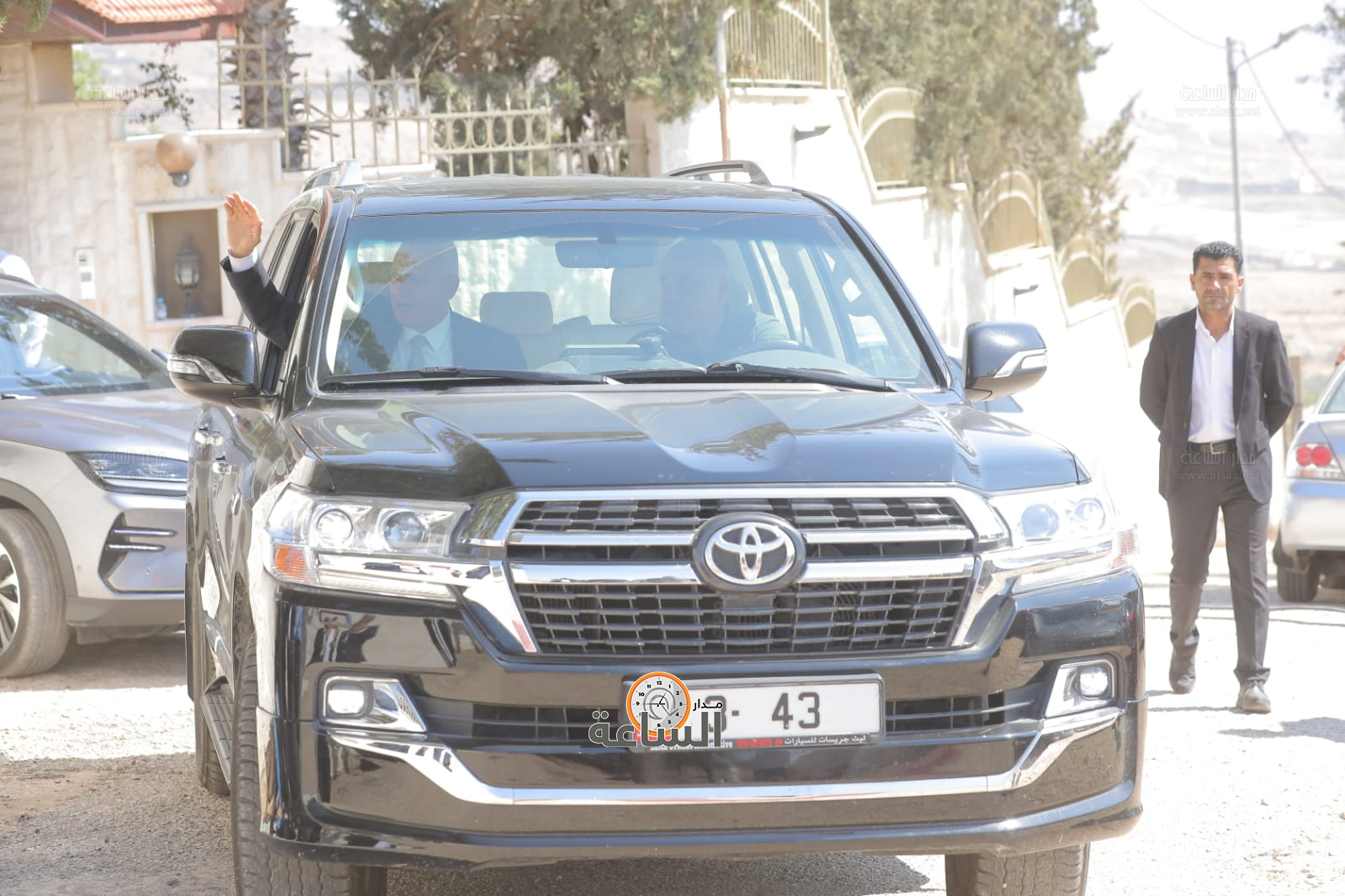 Madar Al-Saa Images 0.47612444770946927