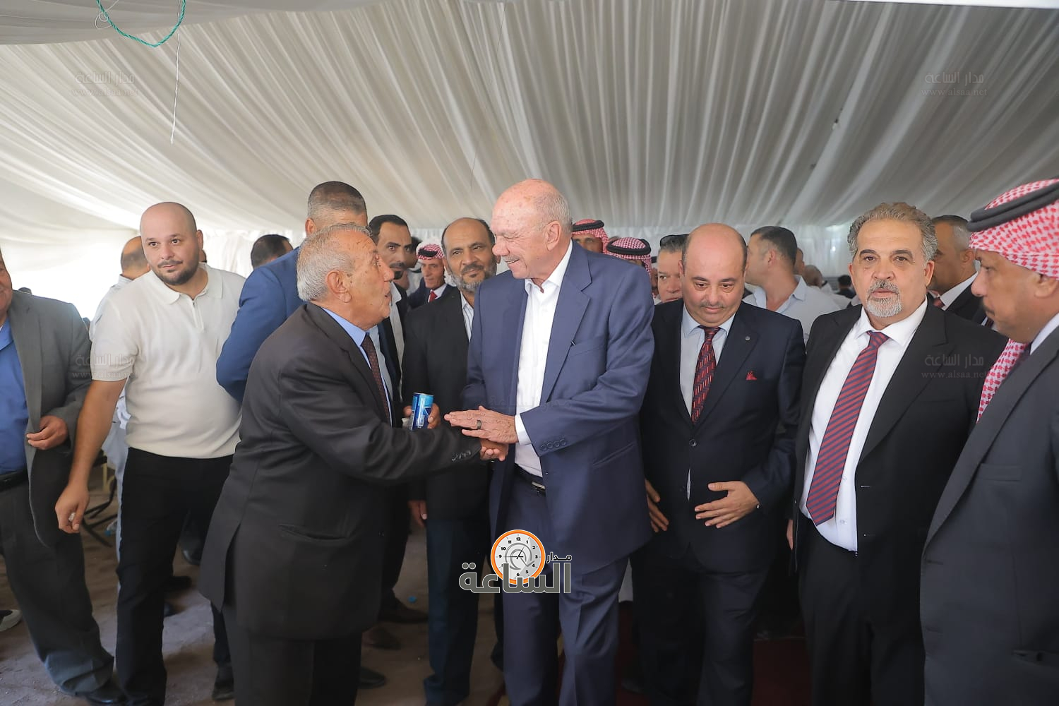 Madar Al-Saa Images 0.8711952190684384