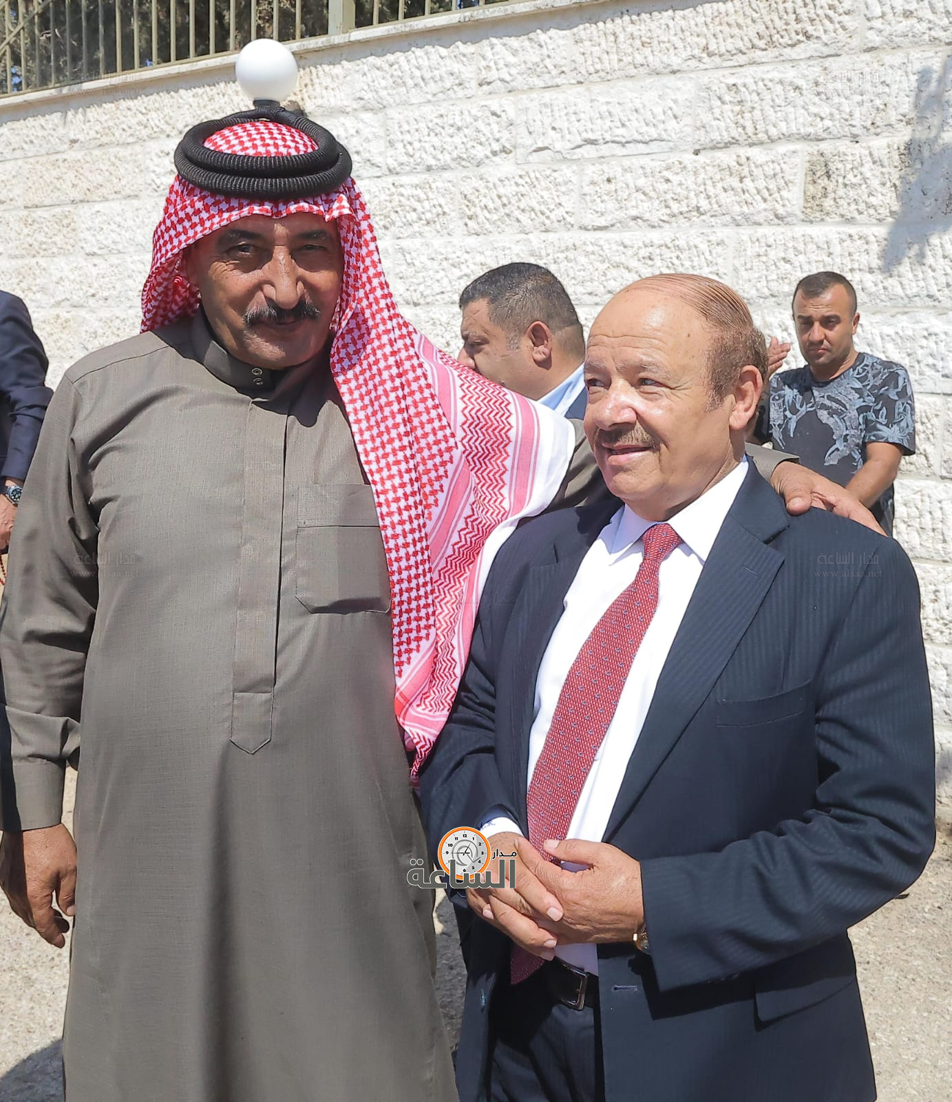 Madar Al-Saa Images 0.44542359091493544