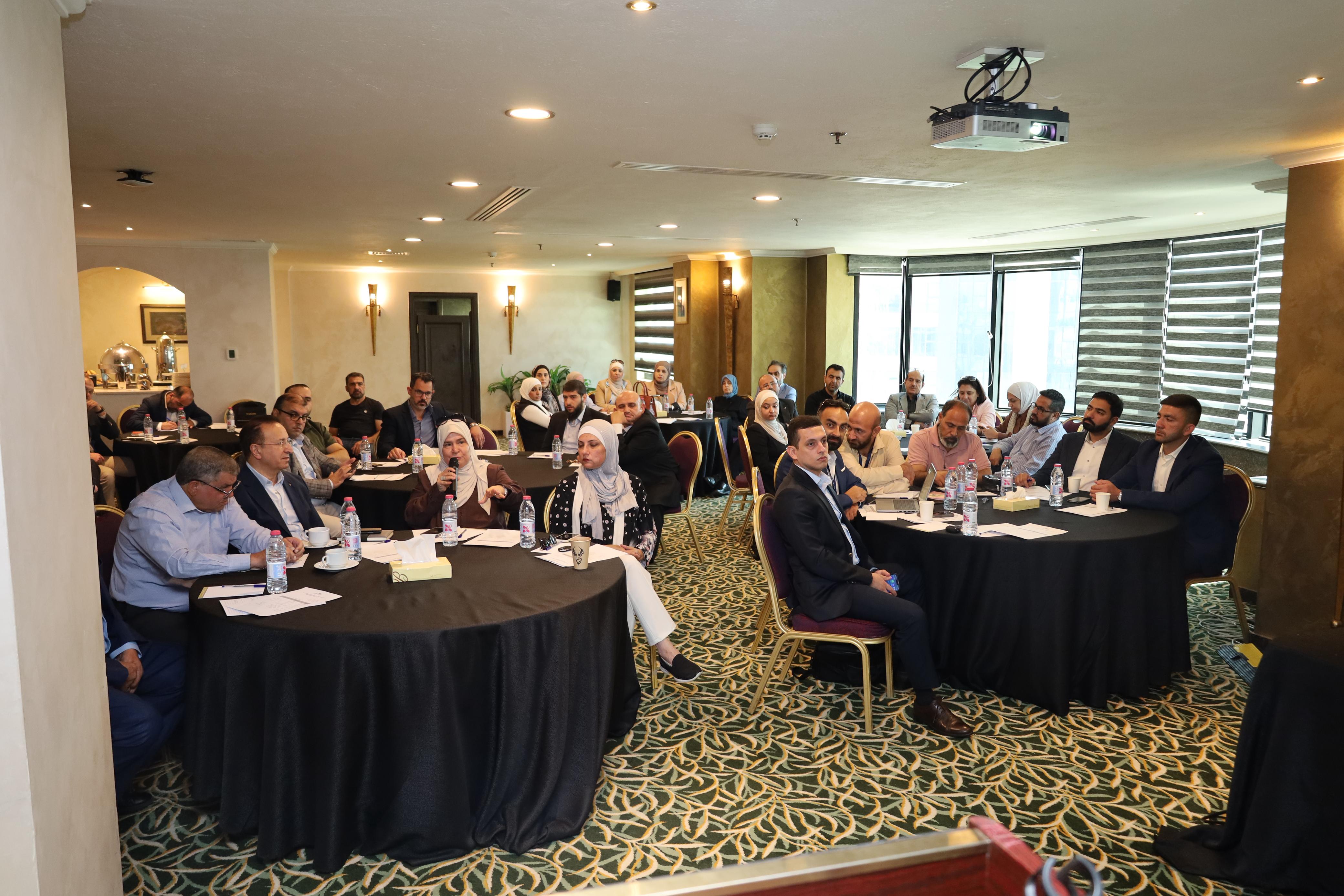 Madar Al-Saa Images 0.7819012156350019