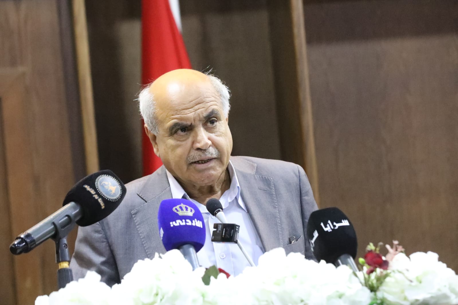 Madar Al-Saa Images 0.08894073125150992