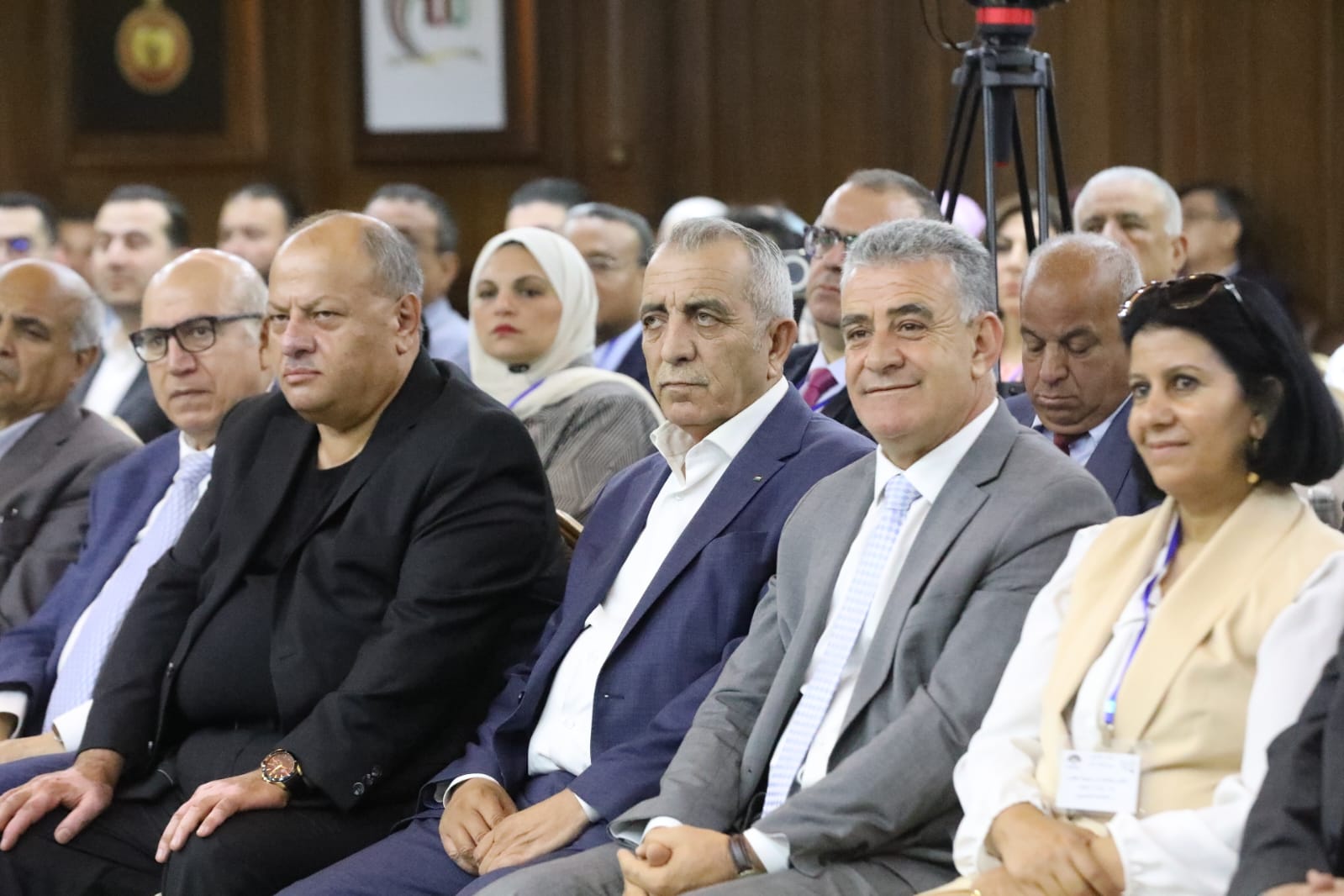 Madar Al-Saa Images 0.9765842051702212