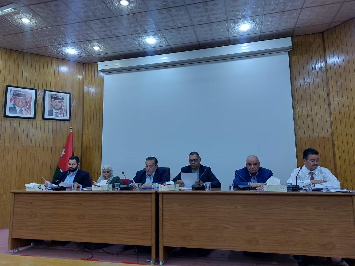 Madar Al-Saa Images 0.6269661818747421