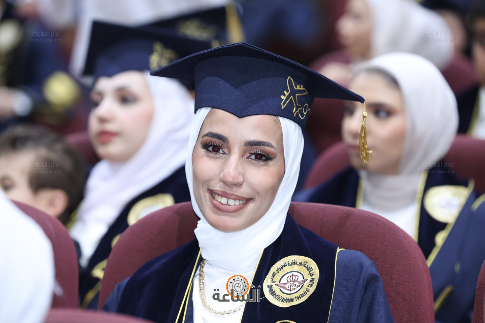 Madar Al-Saa Images 0.5786350311124208