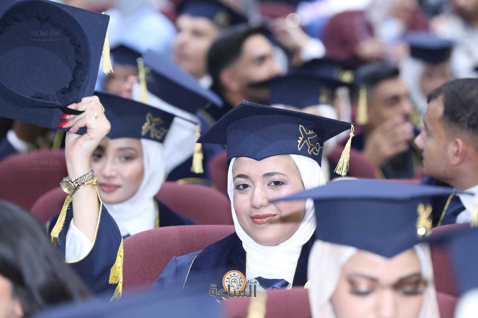 Madar Al-Saa Images 0.05609888290045739