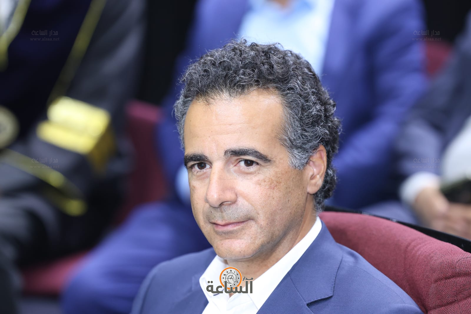 Madar Al-Saa Images 0.3865338921932959