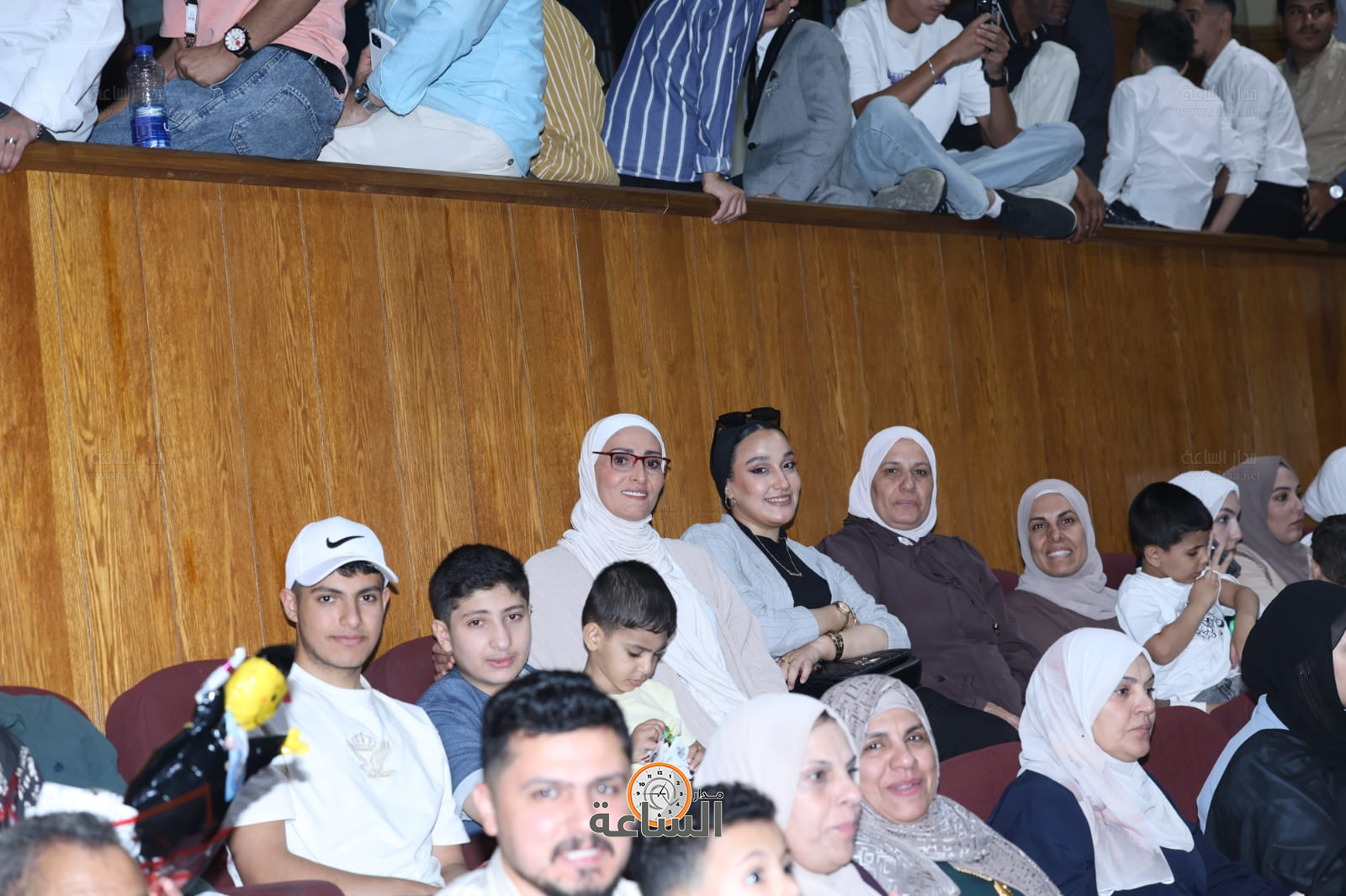 Madar Al-Saa Images 0.8980938778211691