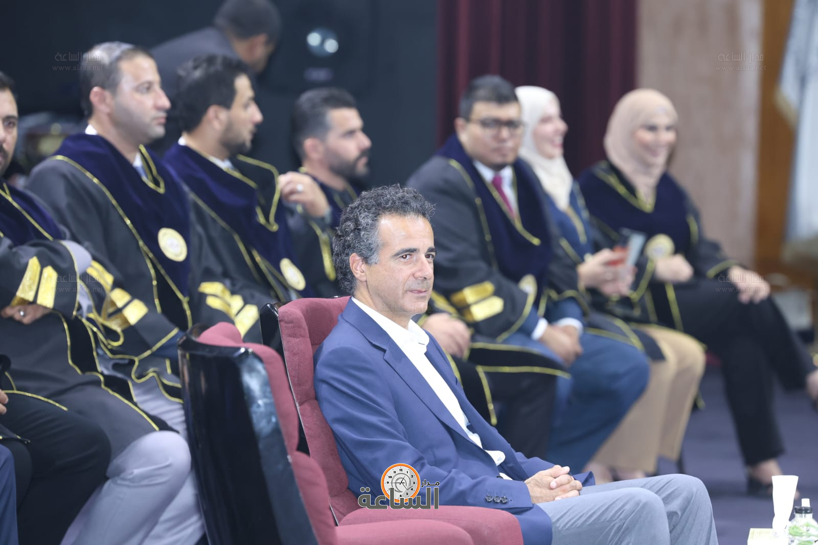 Madar Al-Saa Images 0.7571679131732757