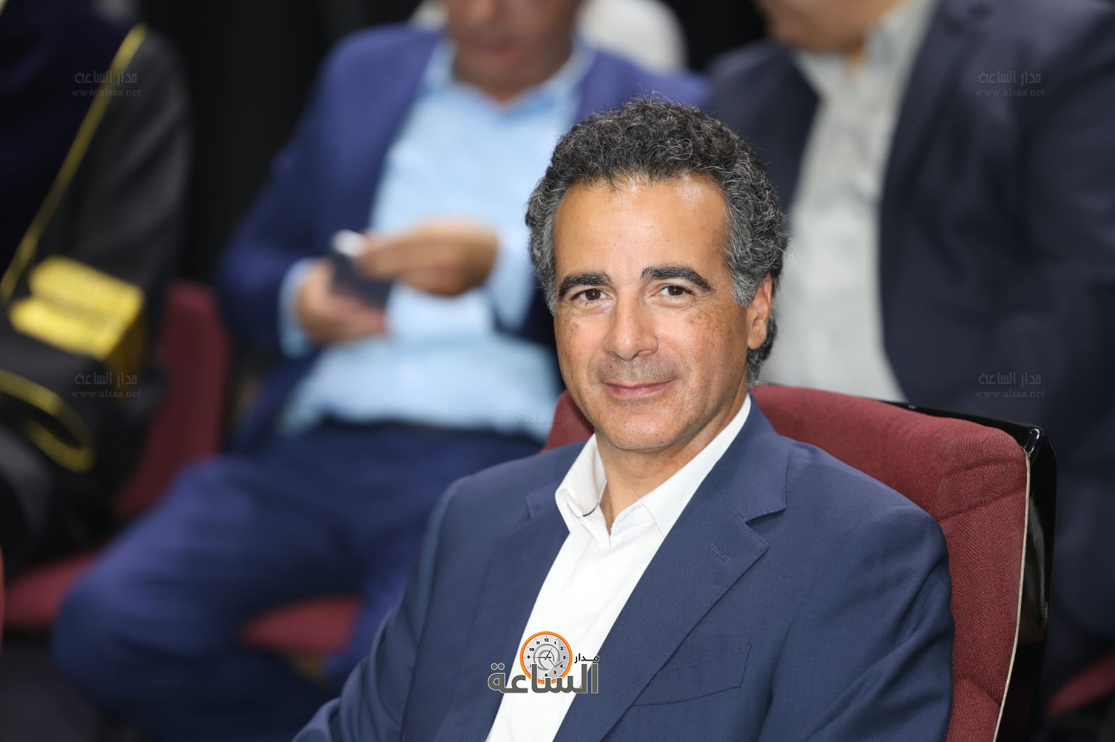 Madar Al-Saa Images 0.09403406504940048