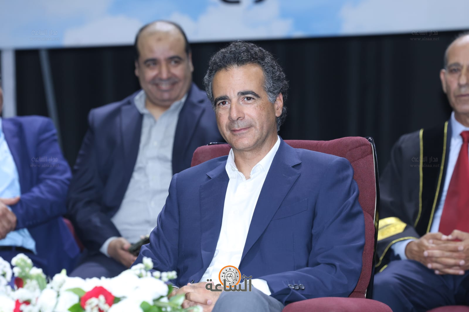 Madar Al-Saa Images 0.4087026854664434