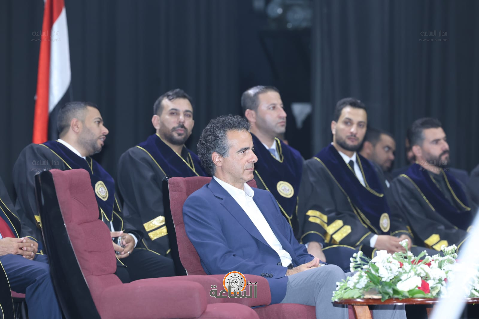 Madar Al-Saa Images 0.3942274353360724