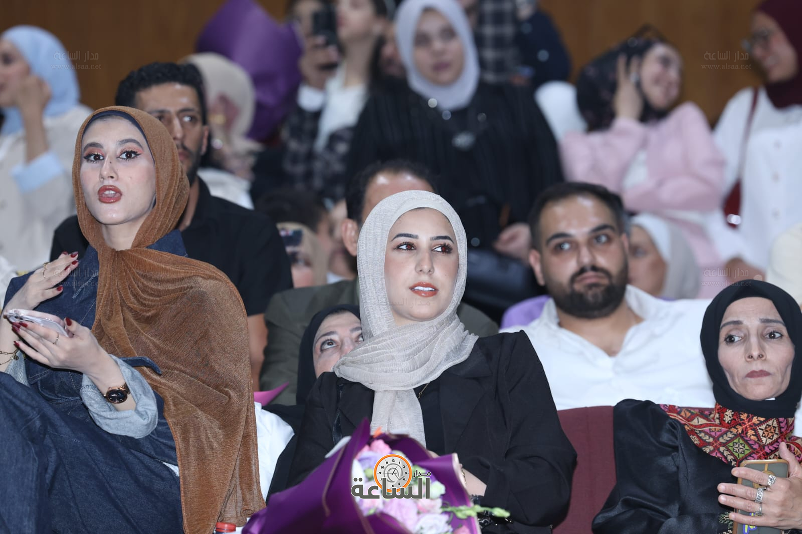 Madar Al-Saa Images 0.11975440656252112