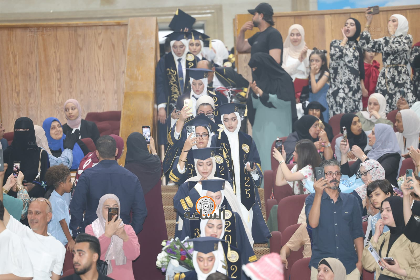 Madar Al-Saa Images 0.226893851954588