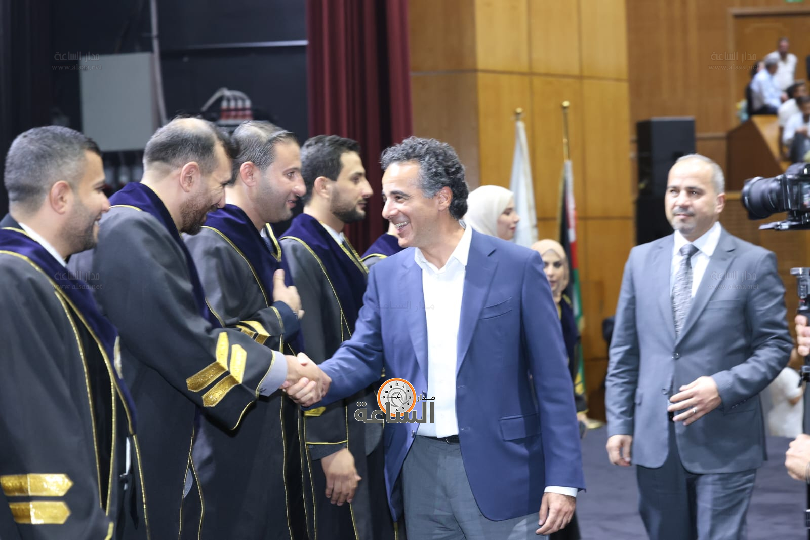 Madar Al-Saa Images 0.08362185477912065