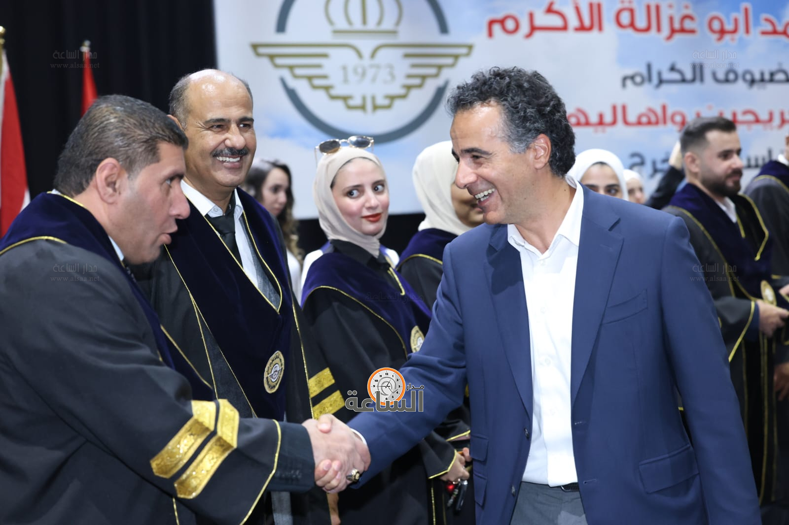 Madar Al-Saa Images 0.9616320193725968