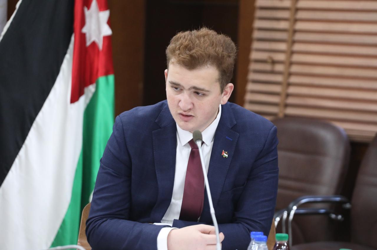 Madar Al-Saa Images 0.3045797555521683