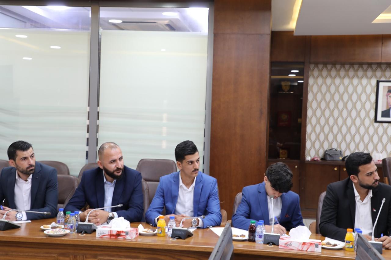 Madar Al-Saa Images 0.8082025065995713