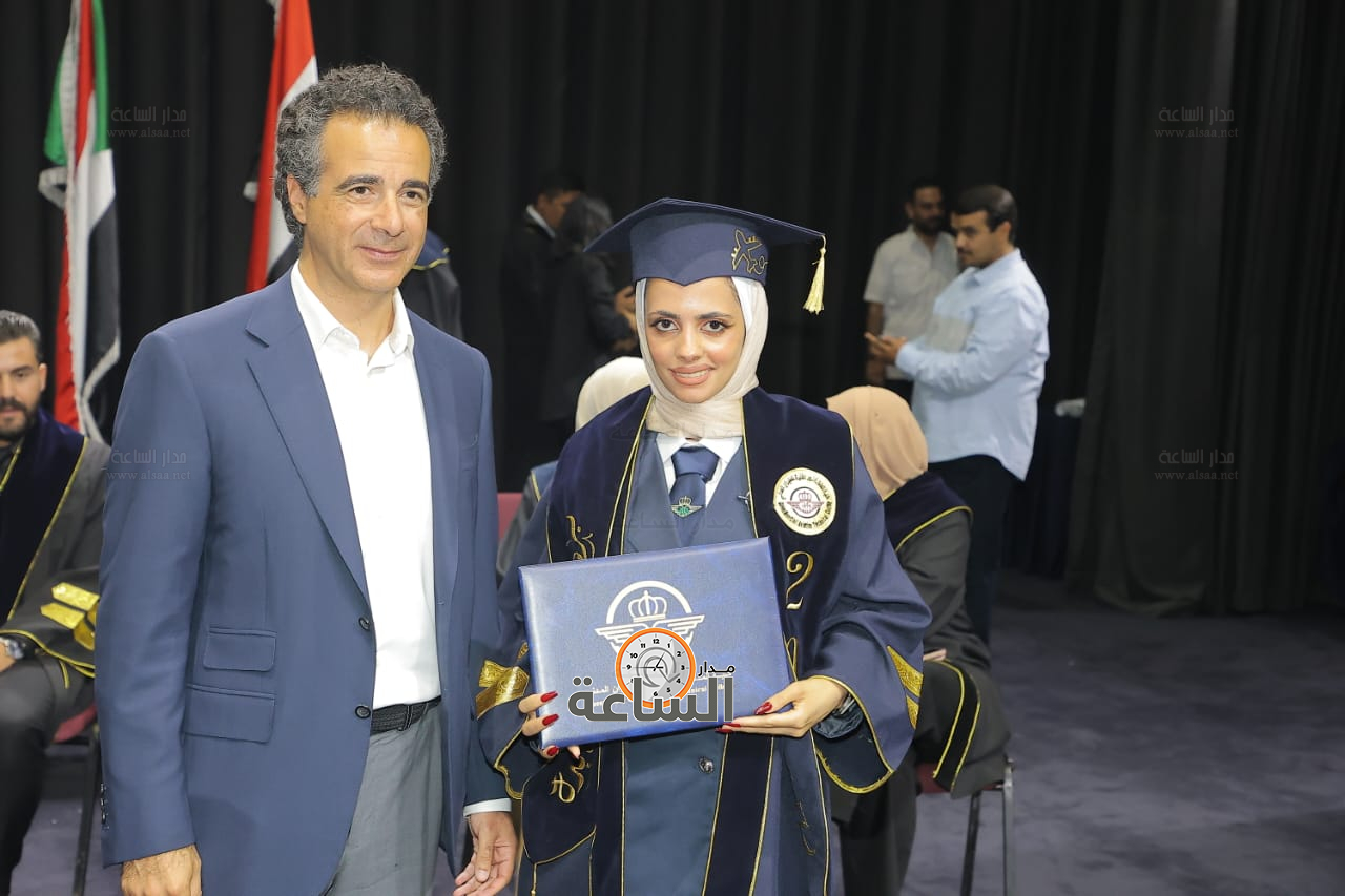 Madar Al-Saa Images 0.7817619538461874