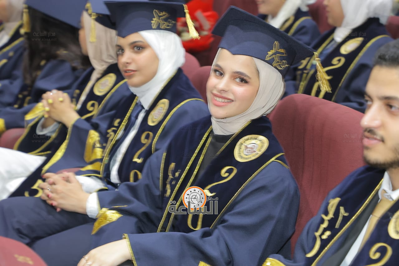 Madar Al-Saa Images 0.8357699204928565