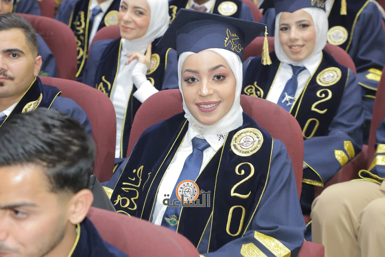 Madar Al-Saa Images 0.5228941957328086