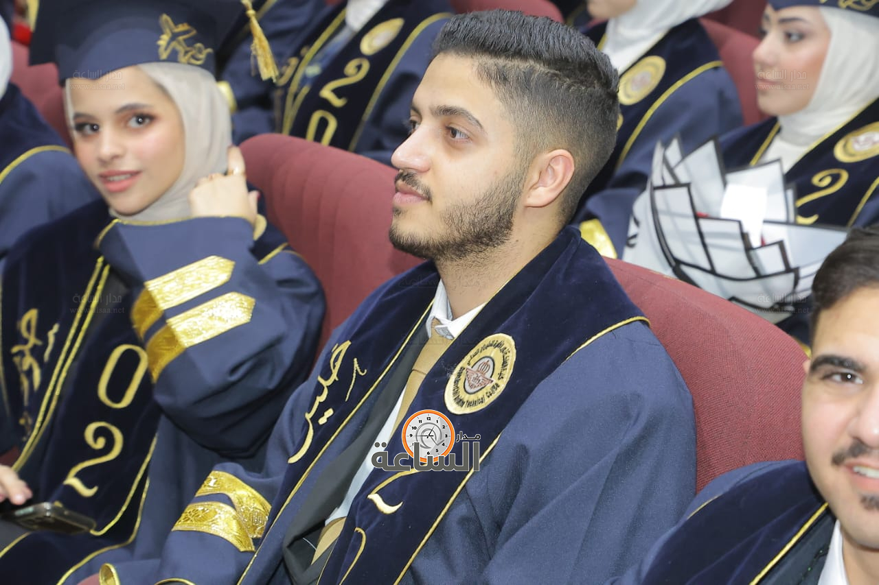 Madar Al-Saa Images 0.22291844022474727