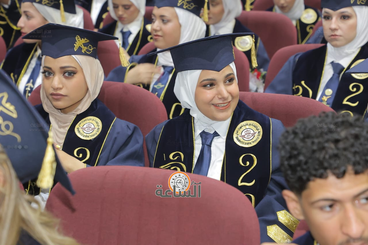 Madar Al-Saa Images 0.6475812000307702