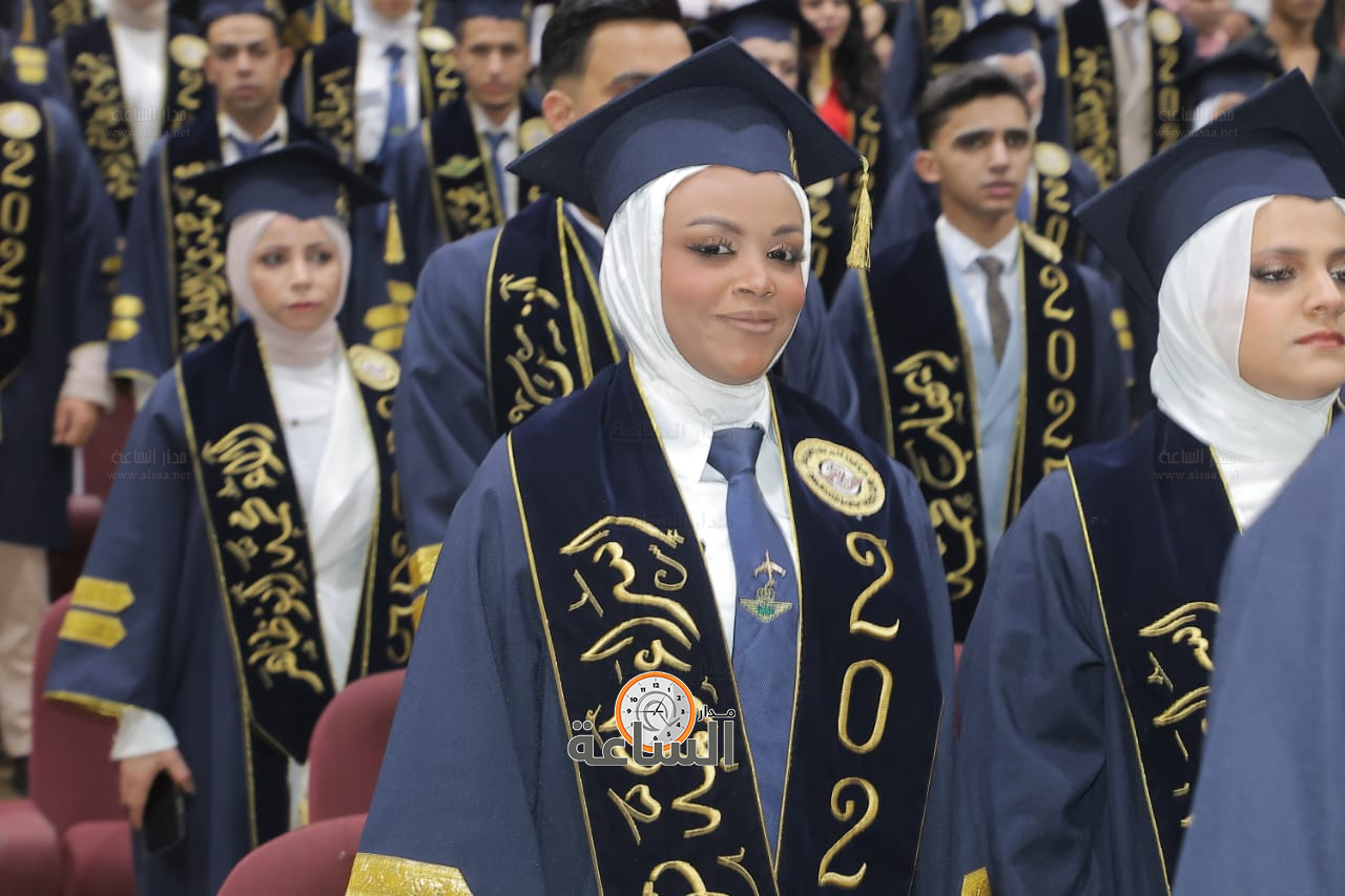 Madar Al-Saa Images 0.7815798219444114