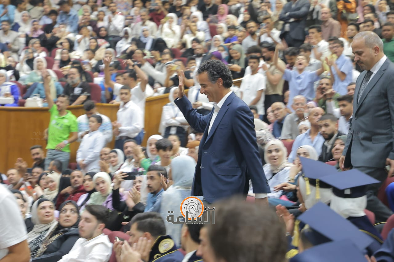 Madar Al-Saa Images 0.3067758311496873