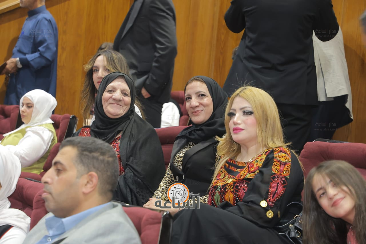 Madar Al-Saa Images 0.3580407506771405