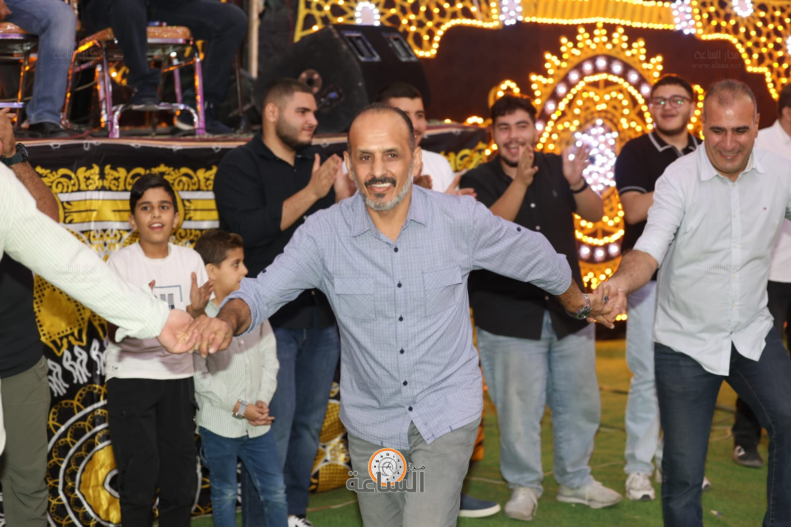 Madar Al-Saa Images 0.6202223723827539