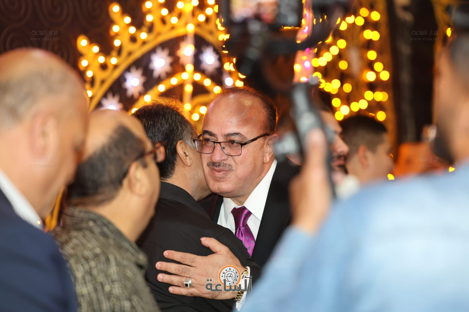 Madar Al-Saa Images 0.560350411909174