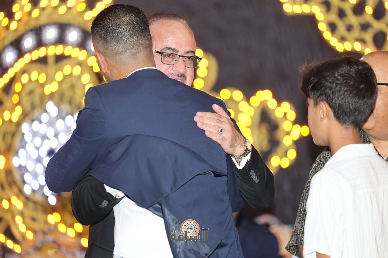 Madar Al-Saa Images 0.32777393818114253