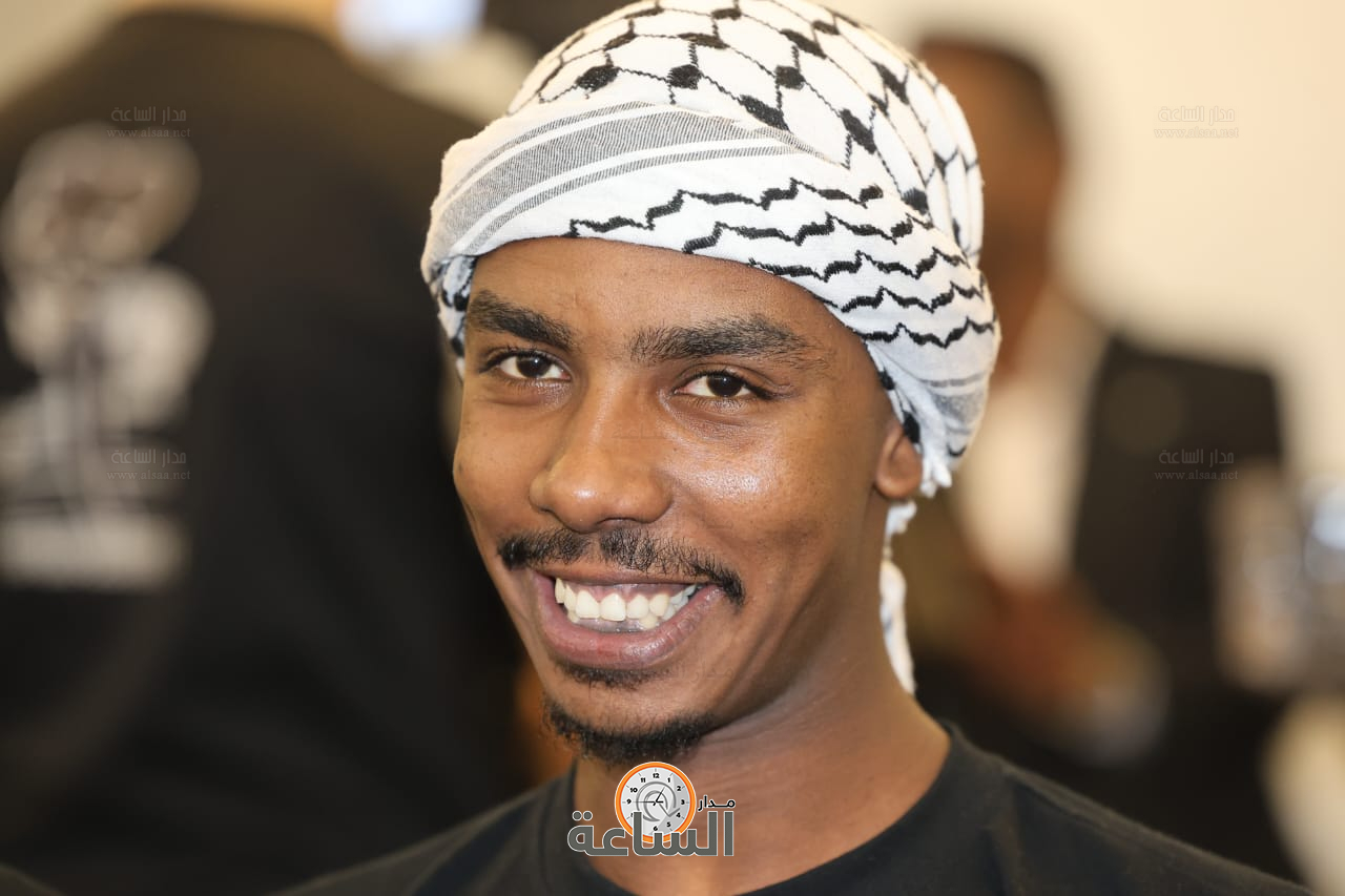 Madar Al-Saa Images 0.737719660409966