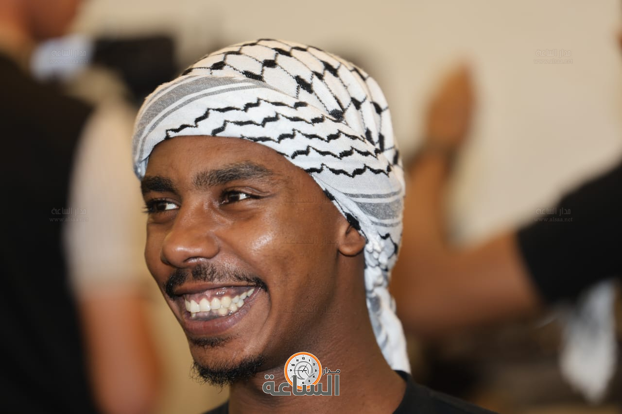 Madar Al-Saa Images 0.797402784613998