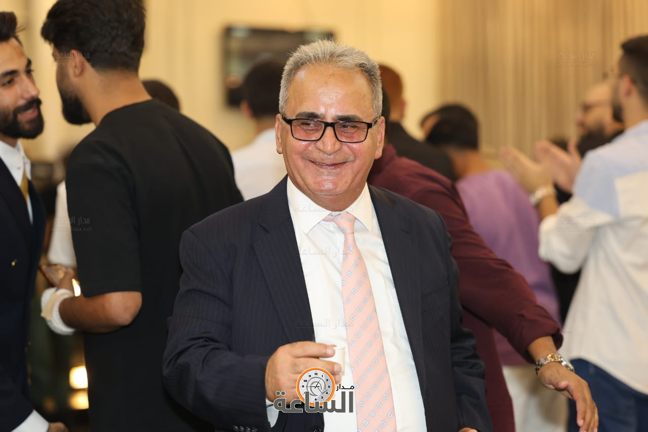 Madar Al-Saa Images 0.9315459381926995