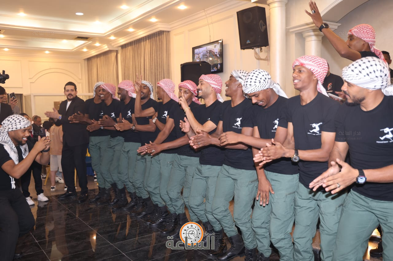 Madar Al-Saa Images 0.9860308387440436